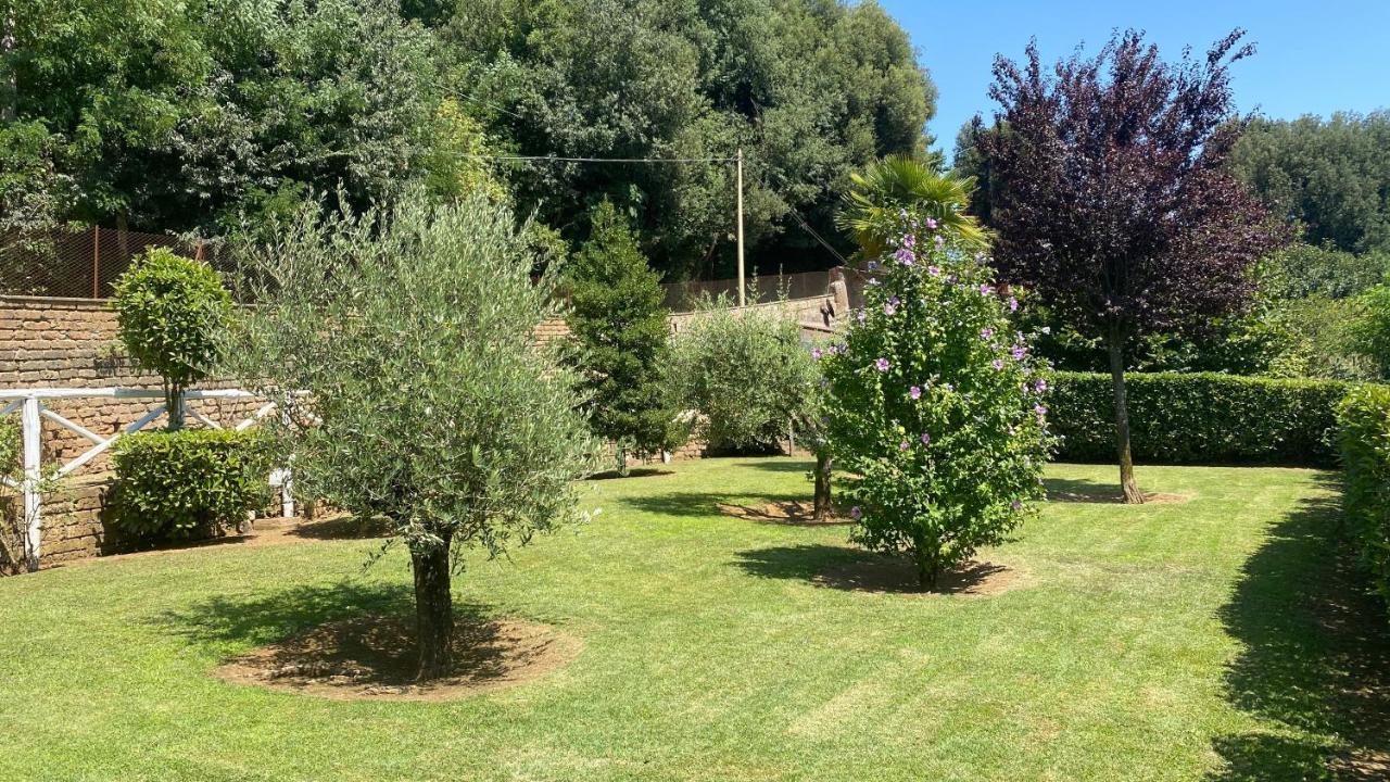Casetta Santa Fortunata Guest House Sutri Kültér fotó